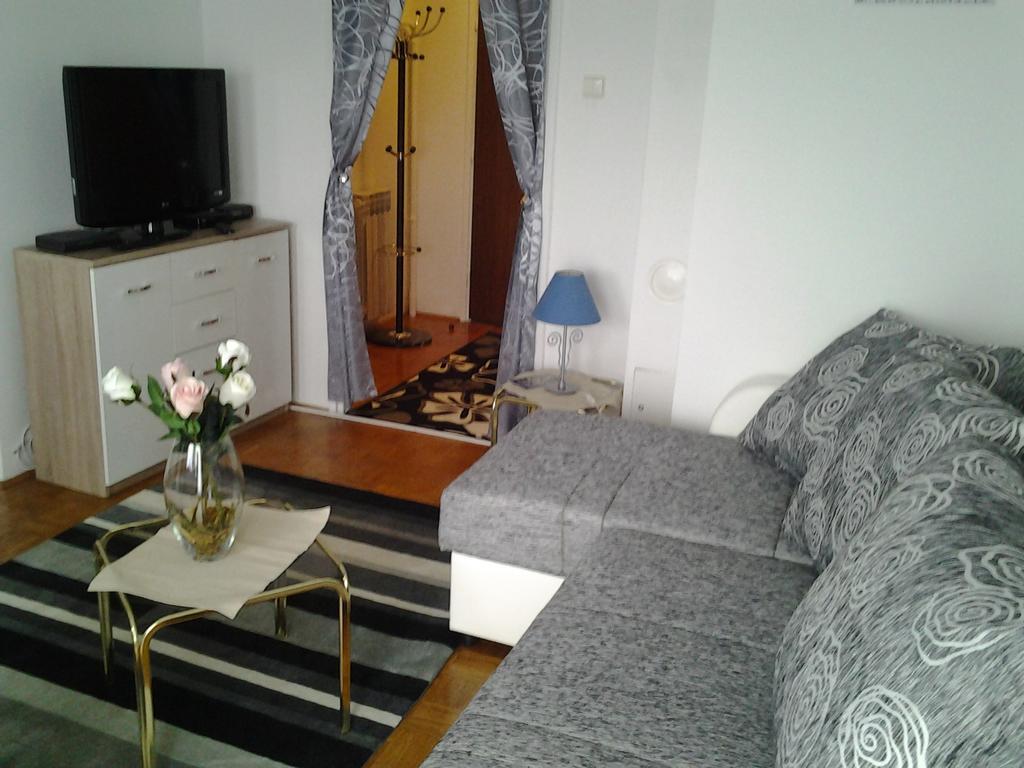 Apartment Karlos Zagreb Exterior photo